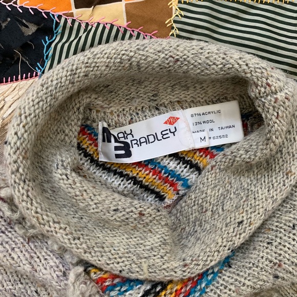 Vintage 80s Multi-Color Pattern Turtleneck - Picture 8 of 8